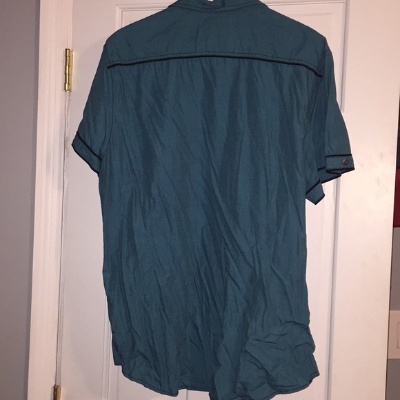 Guess Button down - Picture 4 of 4